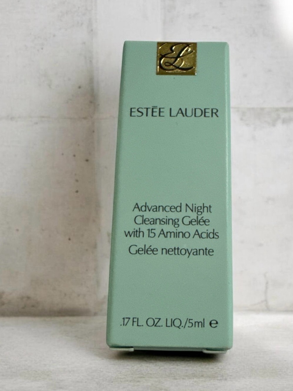Estée Lauder Advanced Night Cleansing Gelée - Mint Green with Gold Accent